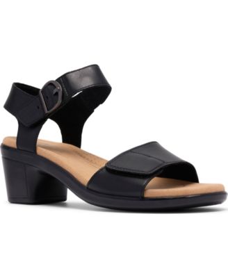 Women's Emily2 Amanda Round Toe Sandals