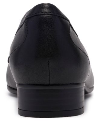 Women's Juliet Mia Round Toe Dress Loafers