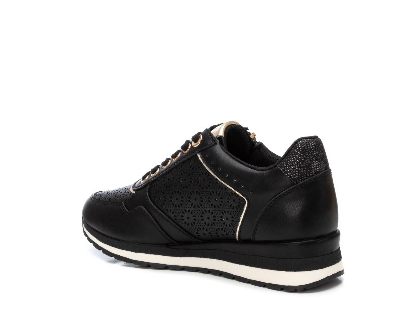 Женские кроссовки XTI Casual Sneakers With Side Zipper, цвет: Чёрный — фото 1