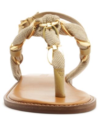 Women's Camellia Round Toe Flat Sandals