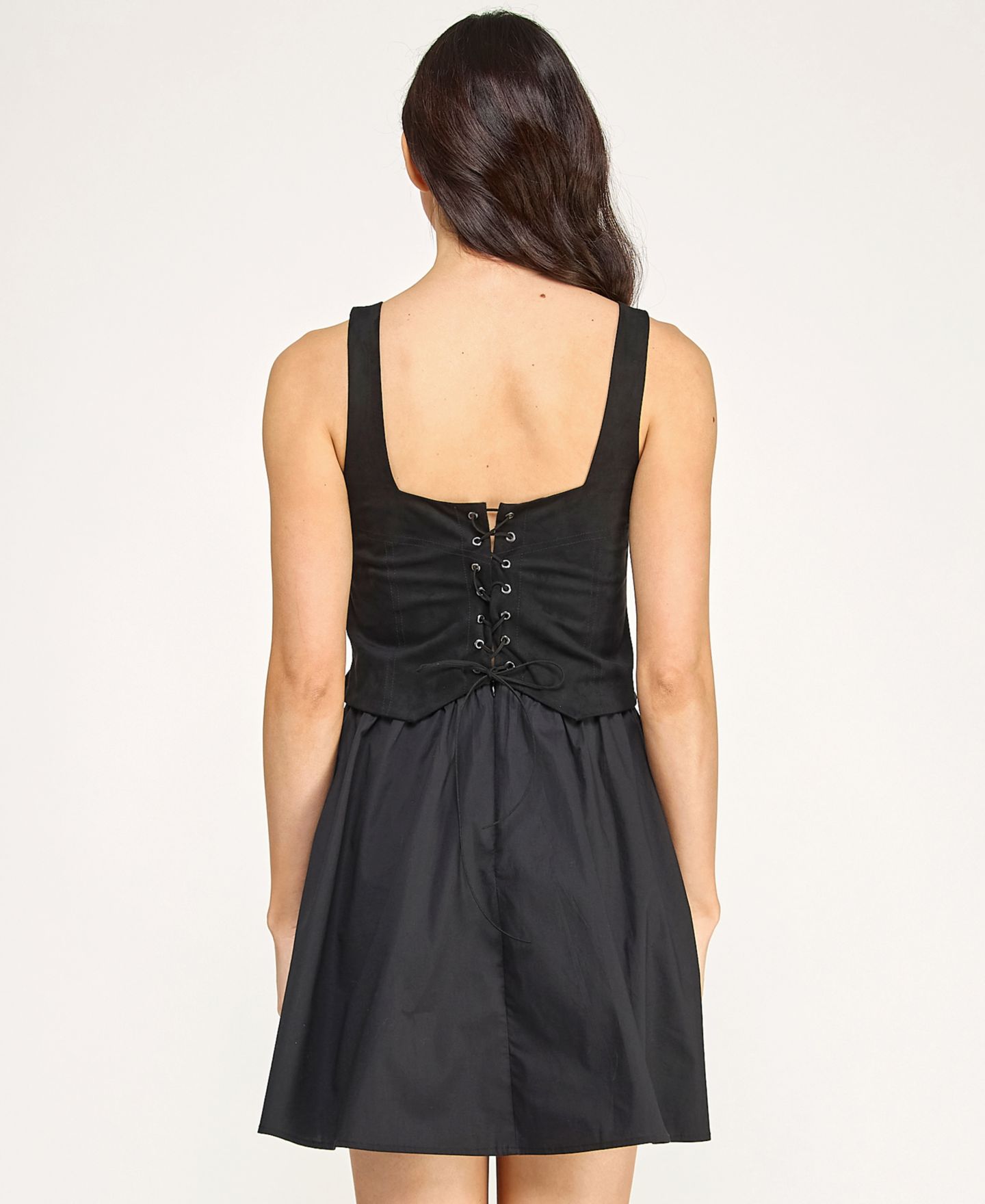 Женский жилет SENI & CADE Juniors' Square Neck Embroidered Vest Lace Up Back With Short Skirt, цвет: Чёрный — фото 5