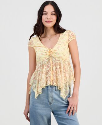 Juniors Lace Hanky-Hem Top