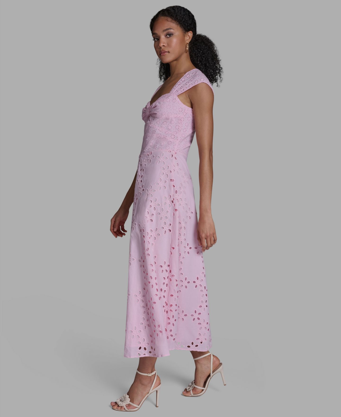 Женское платье BCBG Sweetheart Neck Keyhole Eyelet Maxi, цвет: Пудровый — фото 3