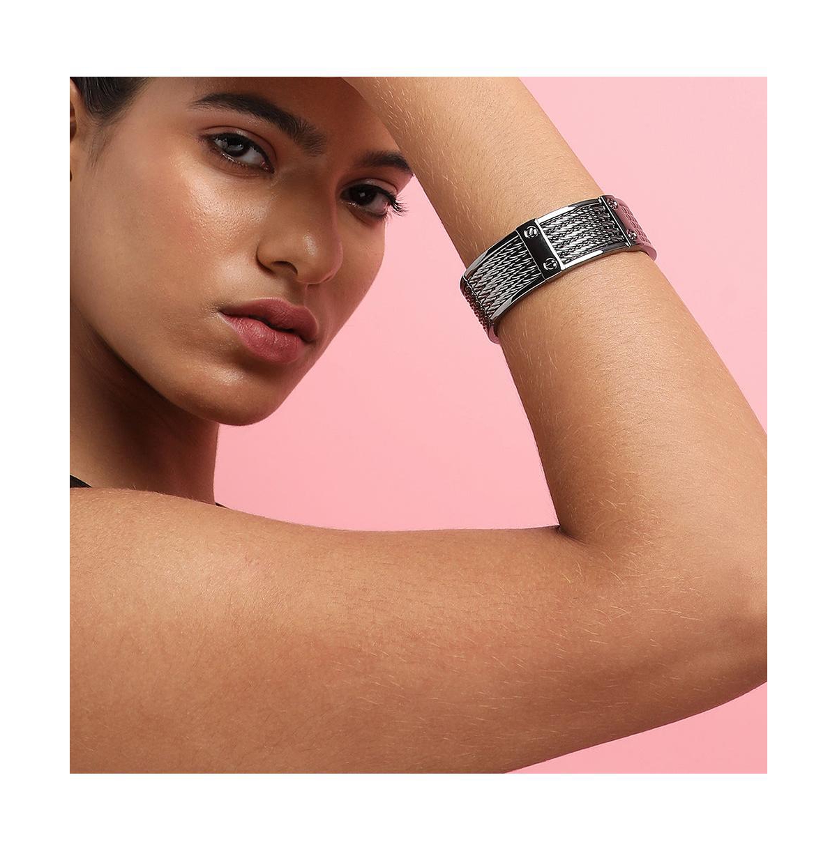 Sohi Women's Screwed Rope Bracelet