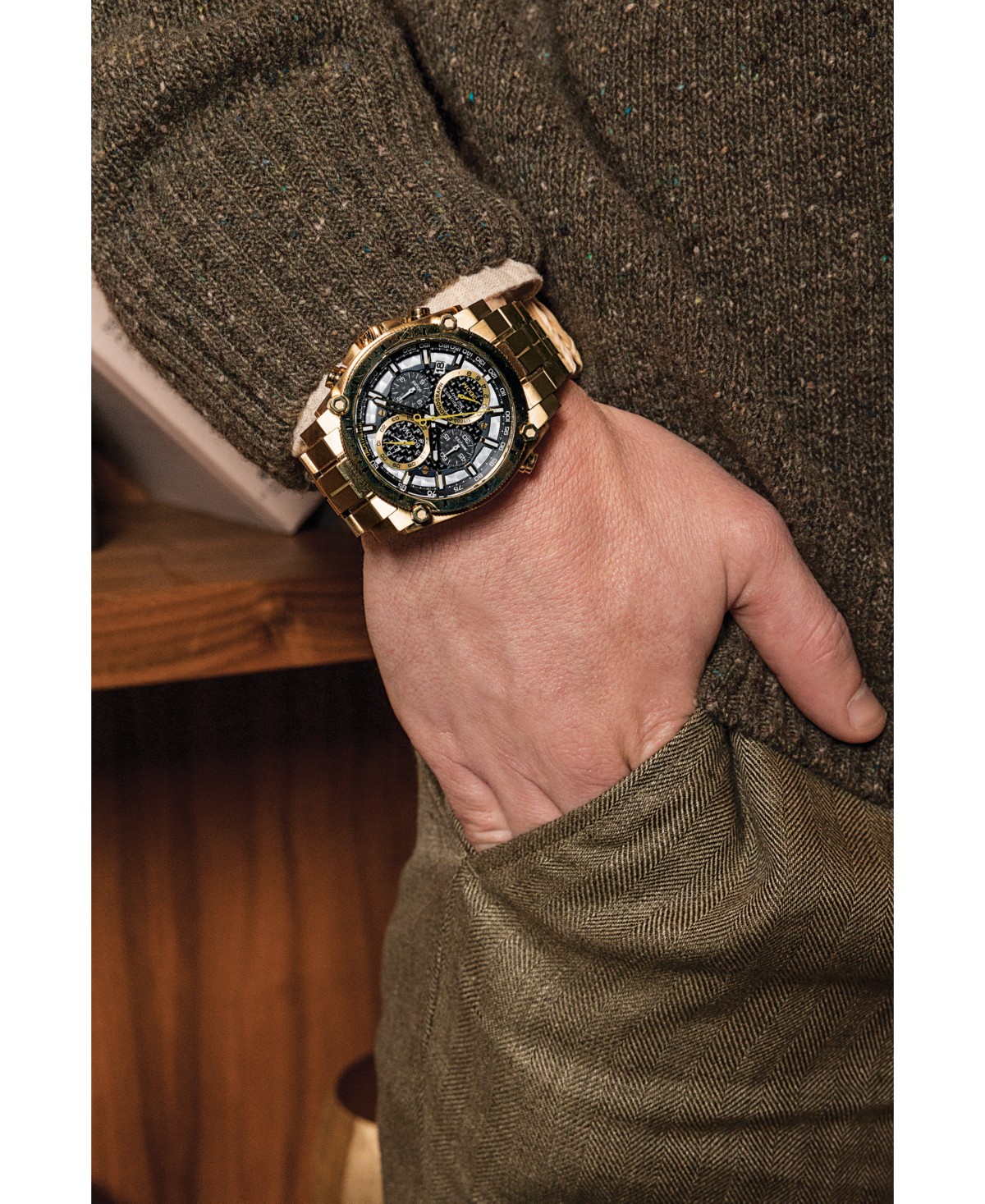 Мужские часы Bulova Precisionist Icon хронограф, золотистые — фото 1
