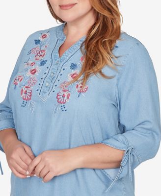 Plus Size Austin Floral Embroidered Tie Sleeve Henley Top