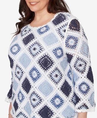 Plus Size Austin Diamond Crochet Sweater