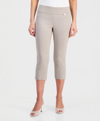 Petite Tummy-Control Pull-On Capri Pants