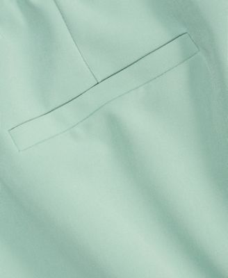 Plus Size High Rise Pull-On Cropped Pants