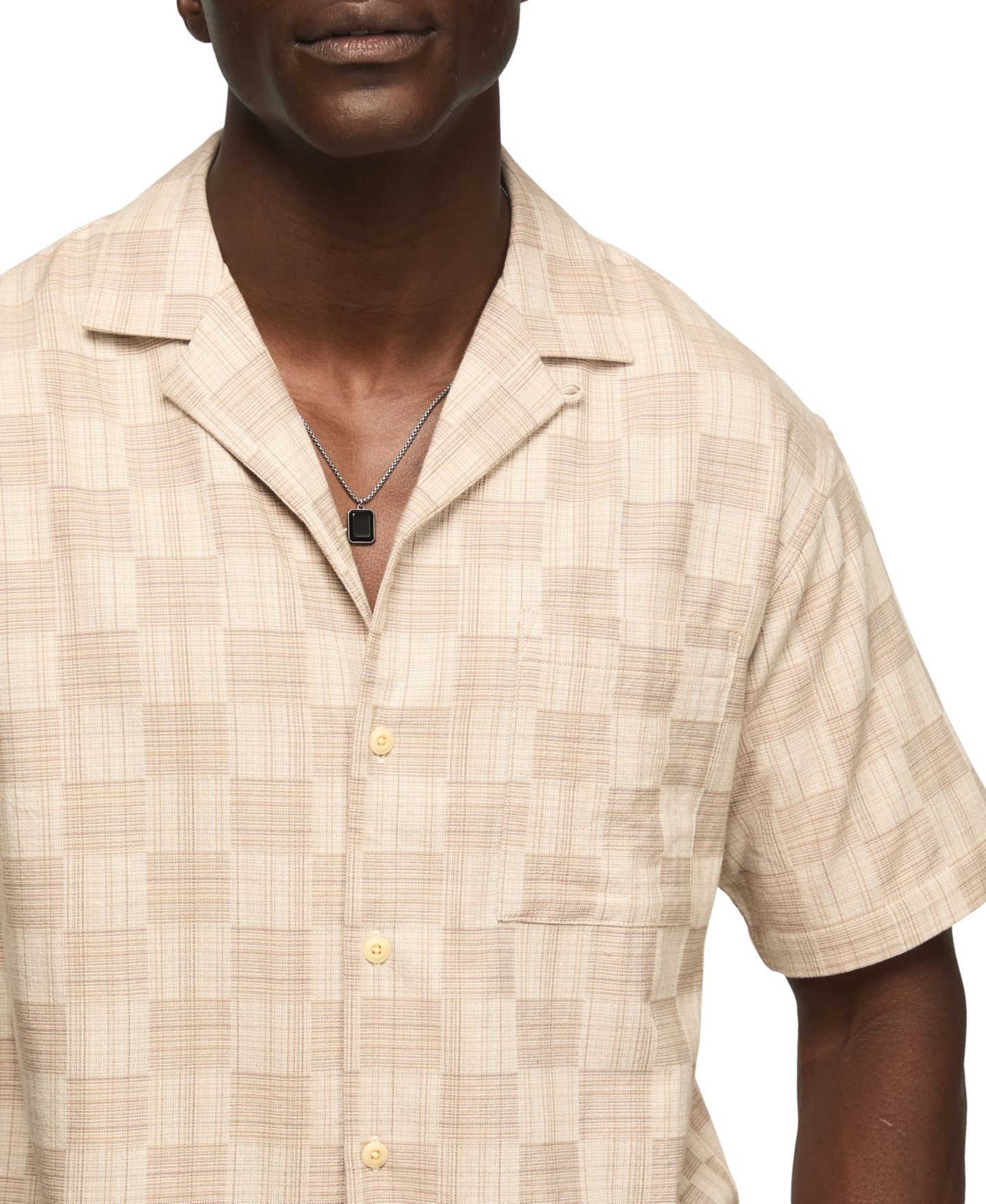 Мужская рубашка Lucky Brand Checkered Untuck Camp Collar, цвет: Бежевый — фото 3