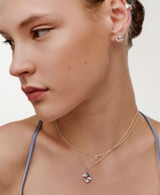 Sealed with a Kiss Necklace