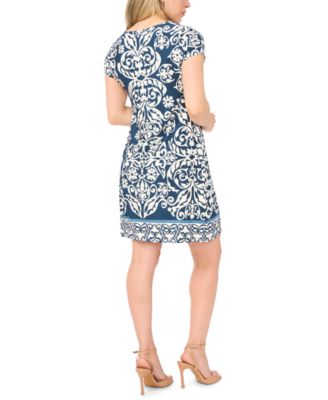 Petite 3-Ring Keyhole Neck Dress