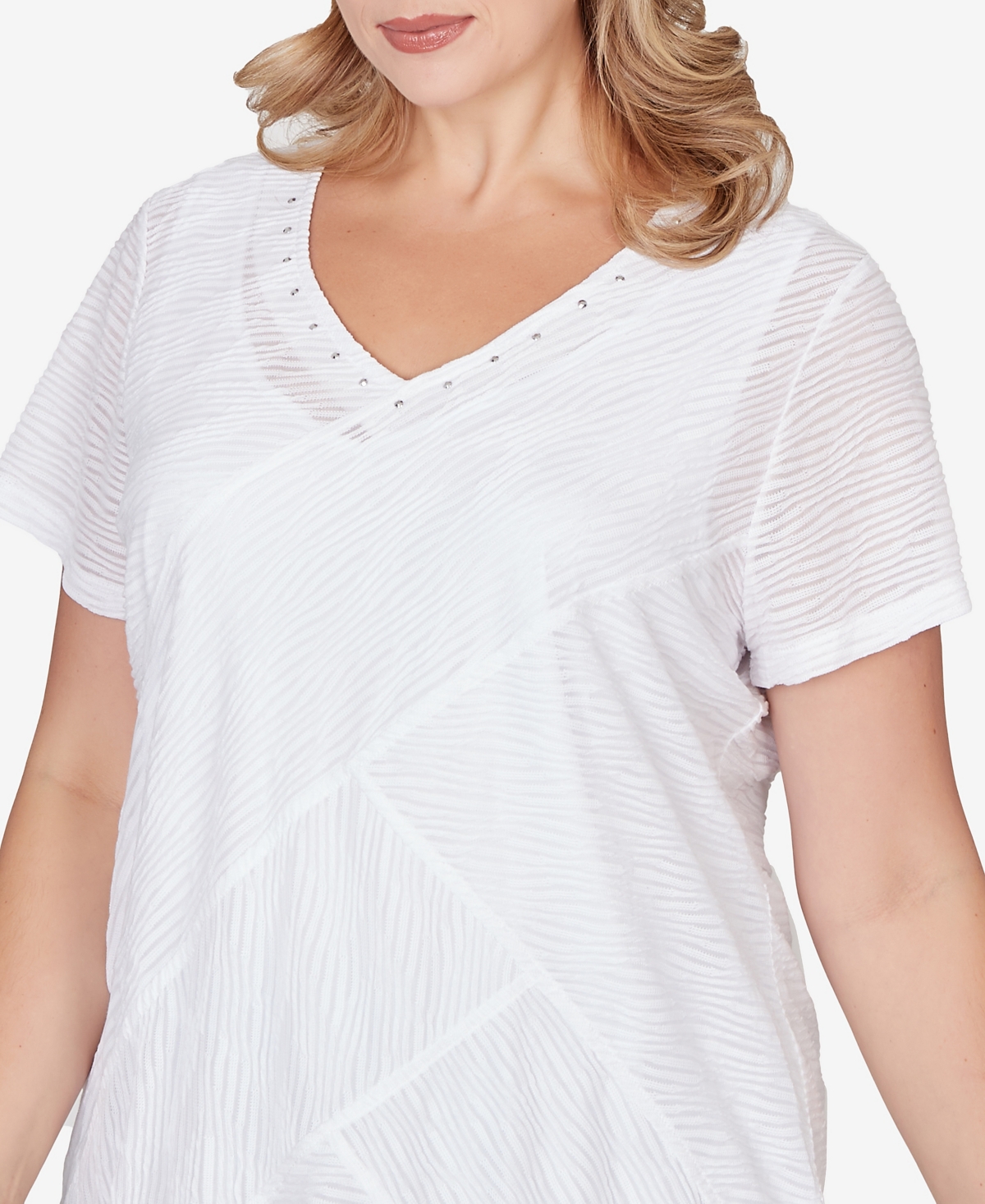 Hearts Of Palm Plus Solid Wavy Stripe Short Sleeve Top