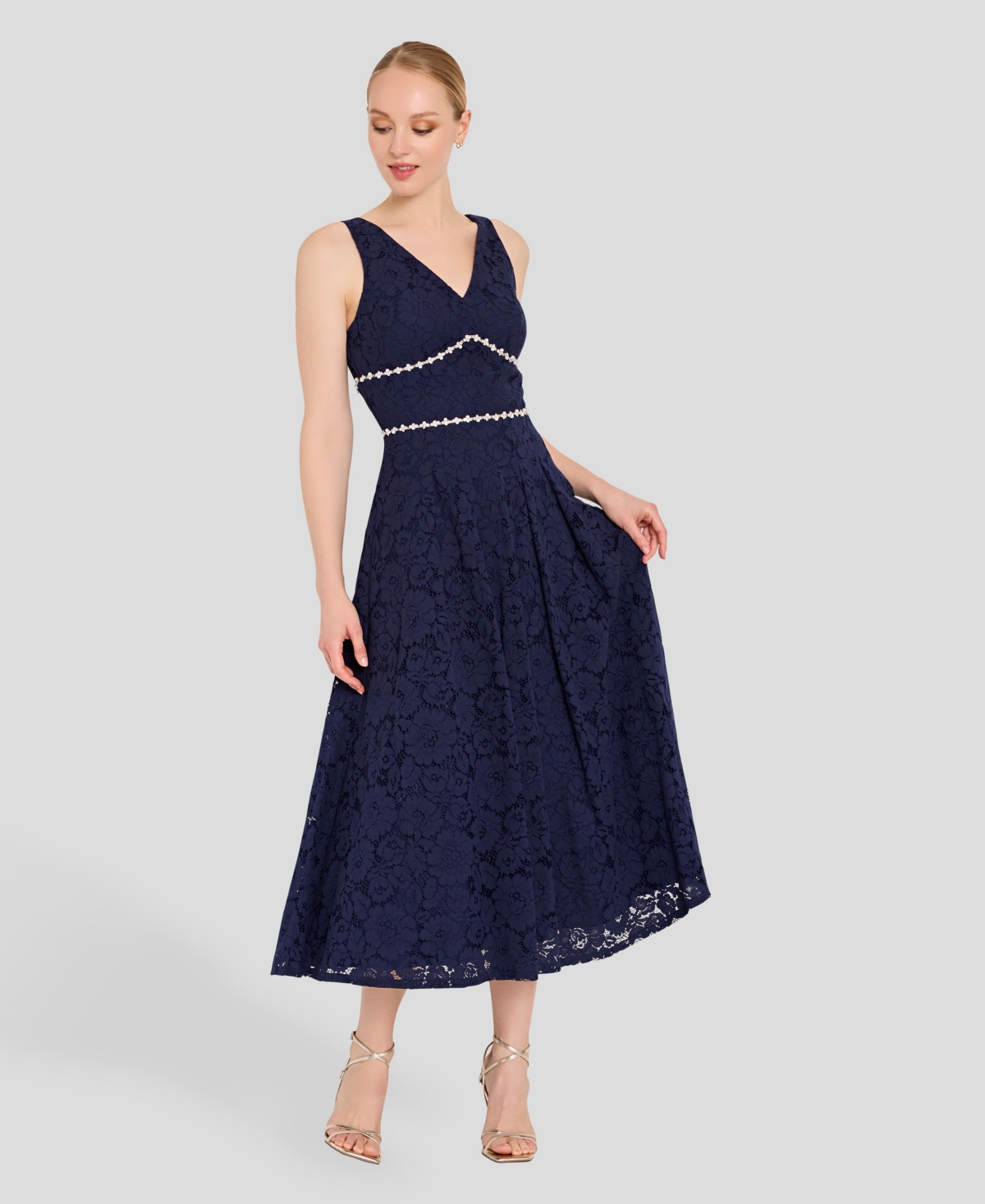 Tahari Asl Women's V-Neck Lace Tea Length Ball Gown