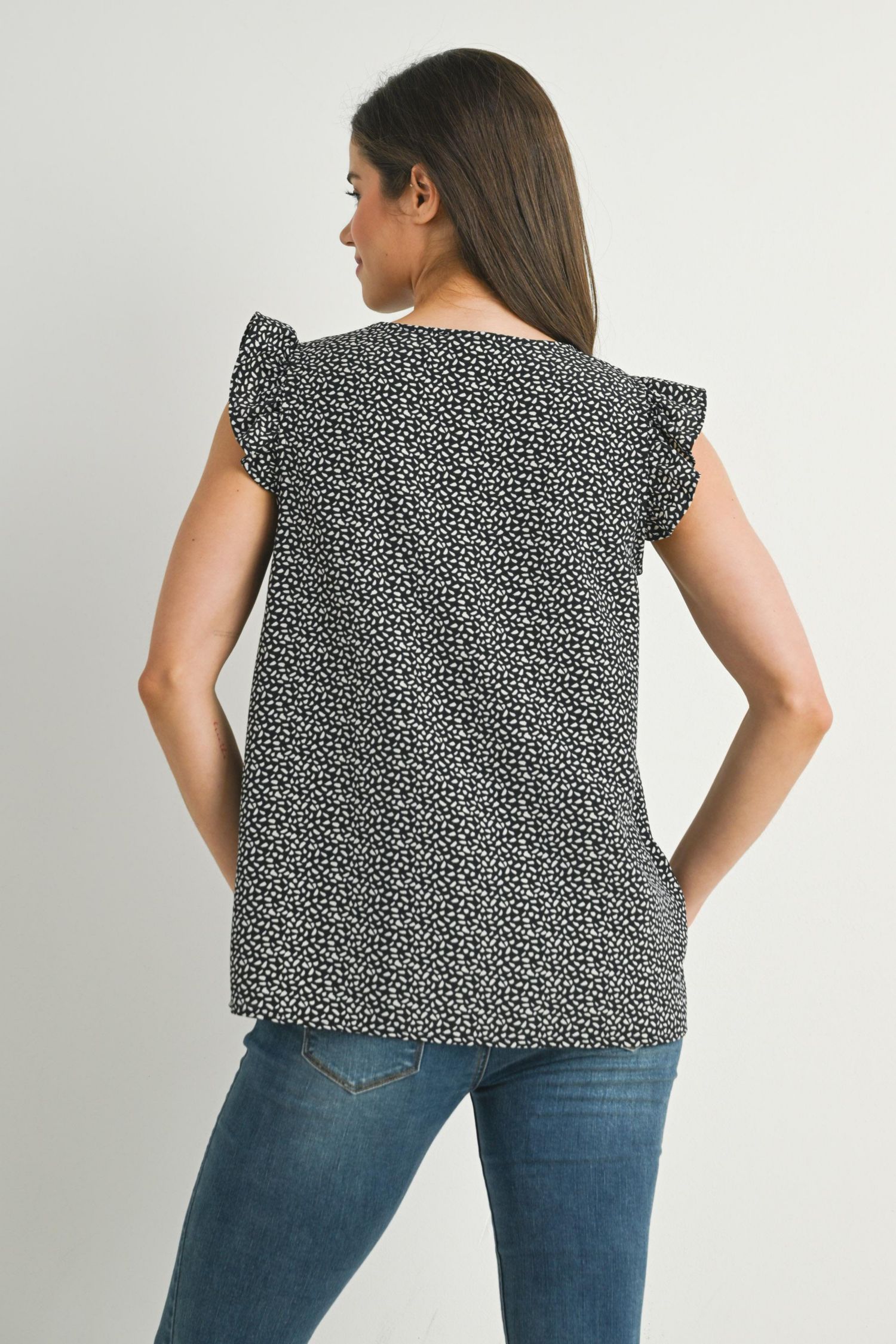 Women's Ribbed Scoop Neck Short Sleeve Top with Ruffle Hem