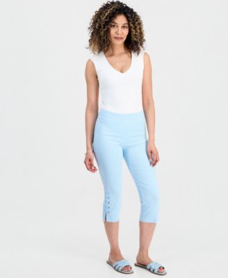 Petite Side-Lace-Up Capri Pants