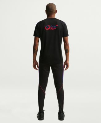 USMNT Strike Soccer T-Shirt