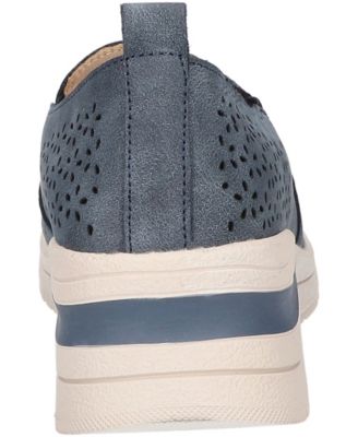 Easy Street Women's Nottingham Slip-On Sneakers