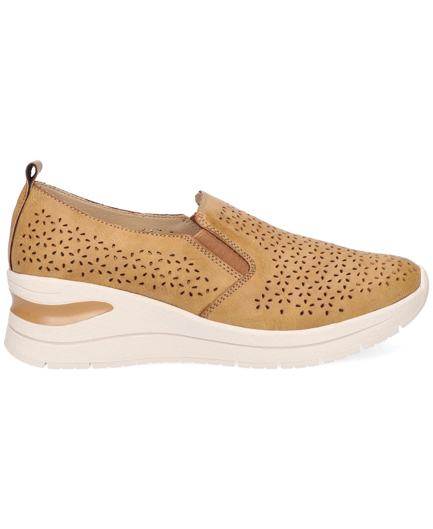 Easy Street Women's Nottingham Slip-On Sneakers