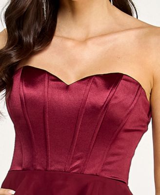 Juniors' Strapless Corset Ruffle Tier Slim Gown
