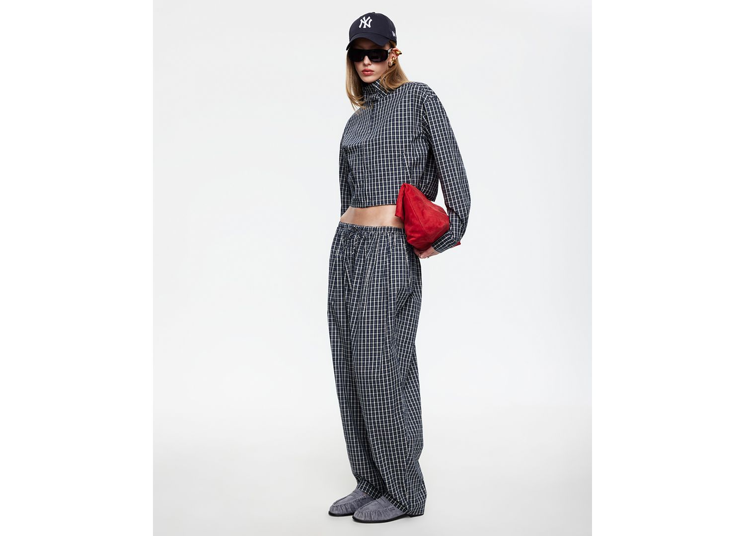 Women's Aura Pull-On Pants