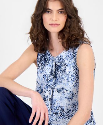 Women's Sleeveless Asymmetric Pleated Top