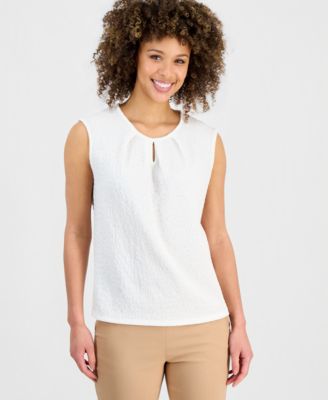 Women's Textured Knit Keyhole Top