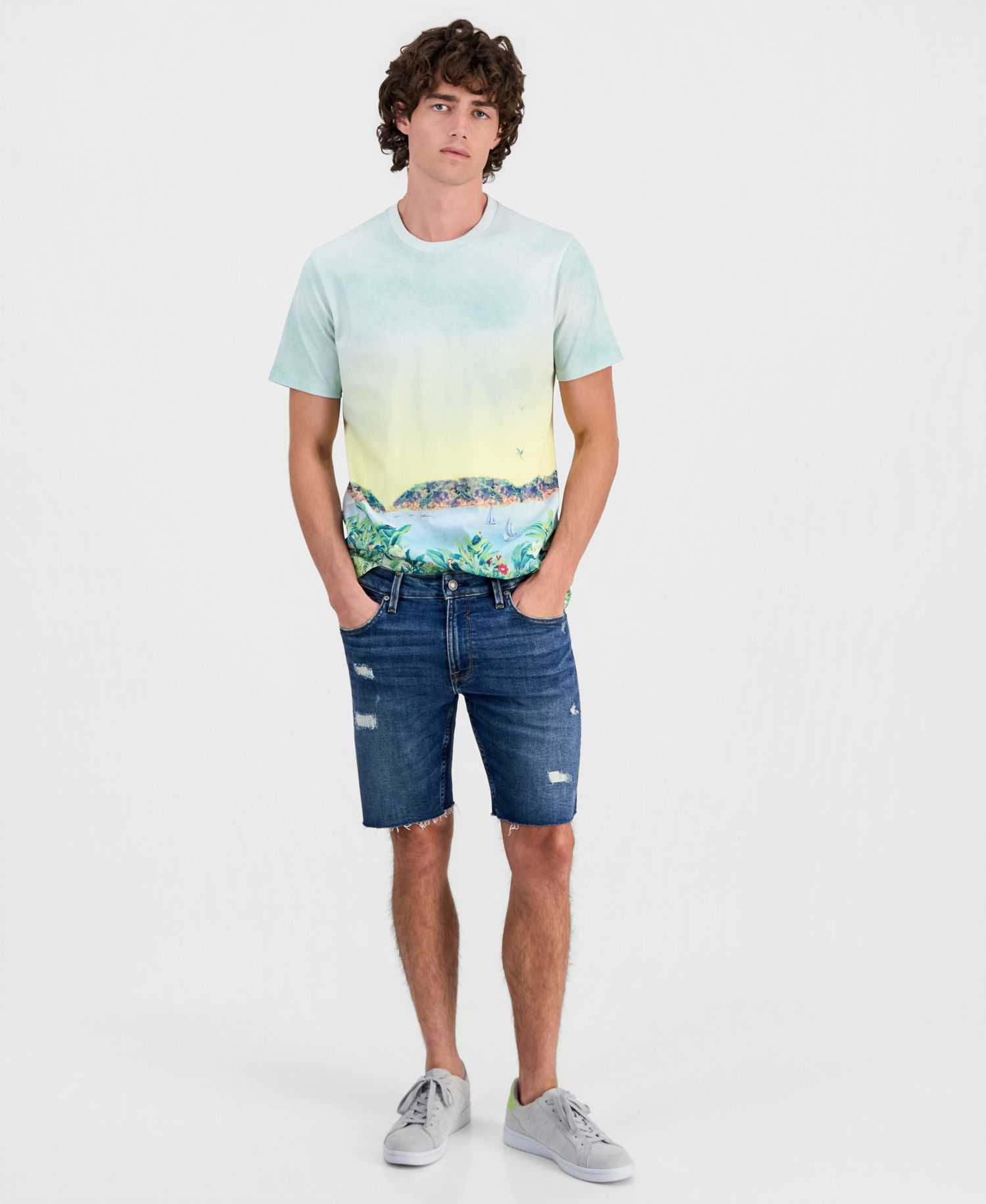 Men's Distressed Denim Slim Shorts