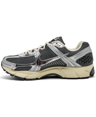 Men's Zoom Vomero 5 Casual Sneakers from Finish Line