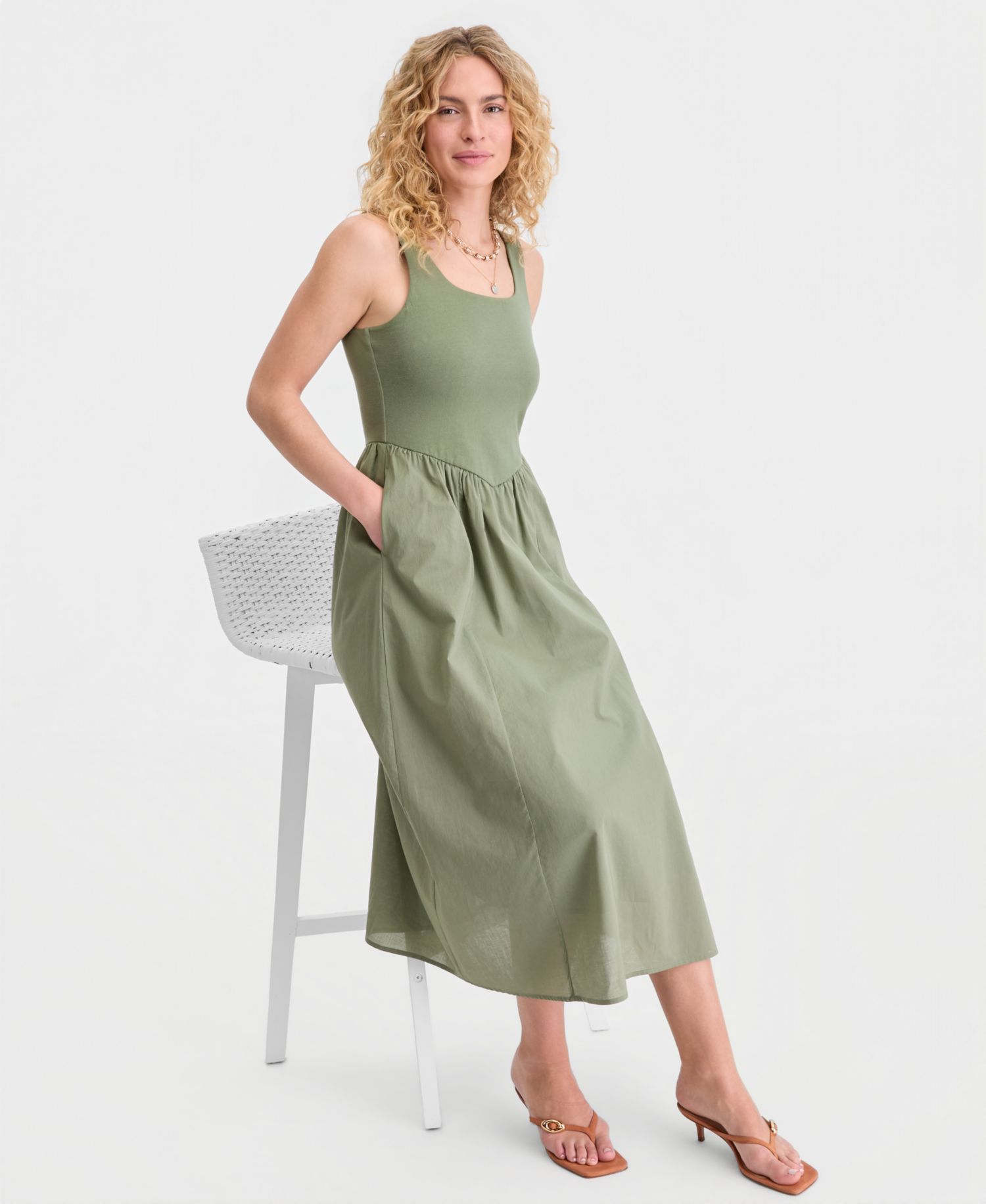 Women's Scoop-Neck Sleeveless Mixed Media Midi Dress