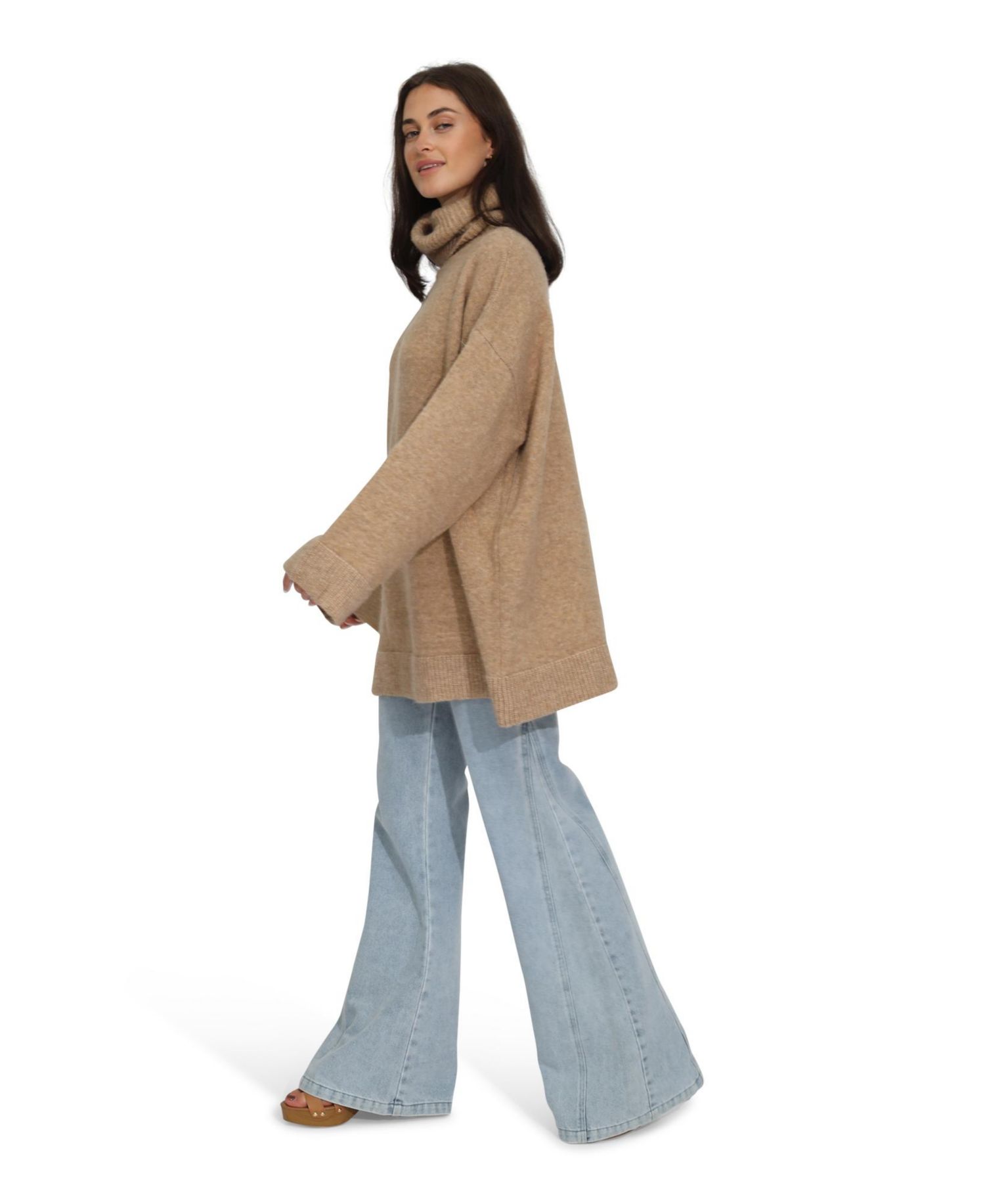 Women's Belle and Bloom Cuddle Me Oversized Tunic Sweater