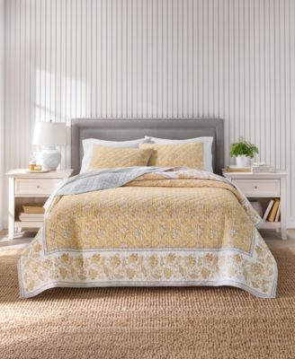 Valencia Jacobean 3-Pc. Quilt Set, Queen