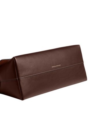 Chelsea Medium Leather Slim Shoulder Bag 30