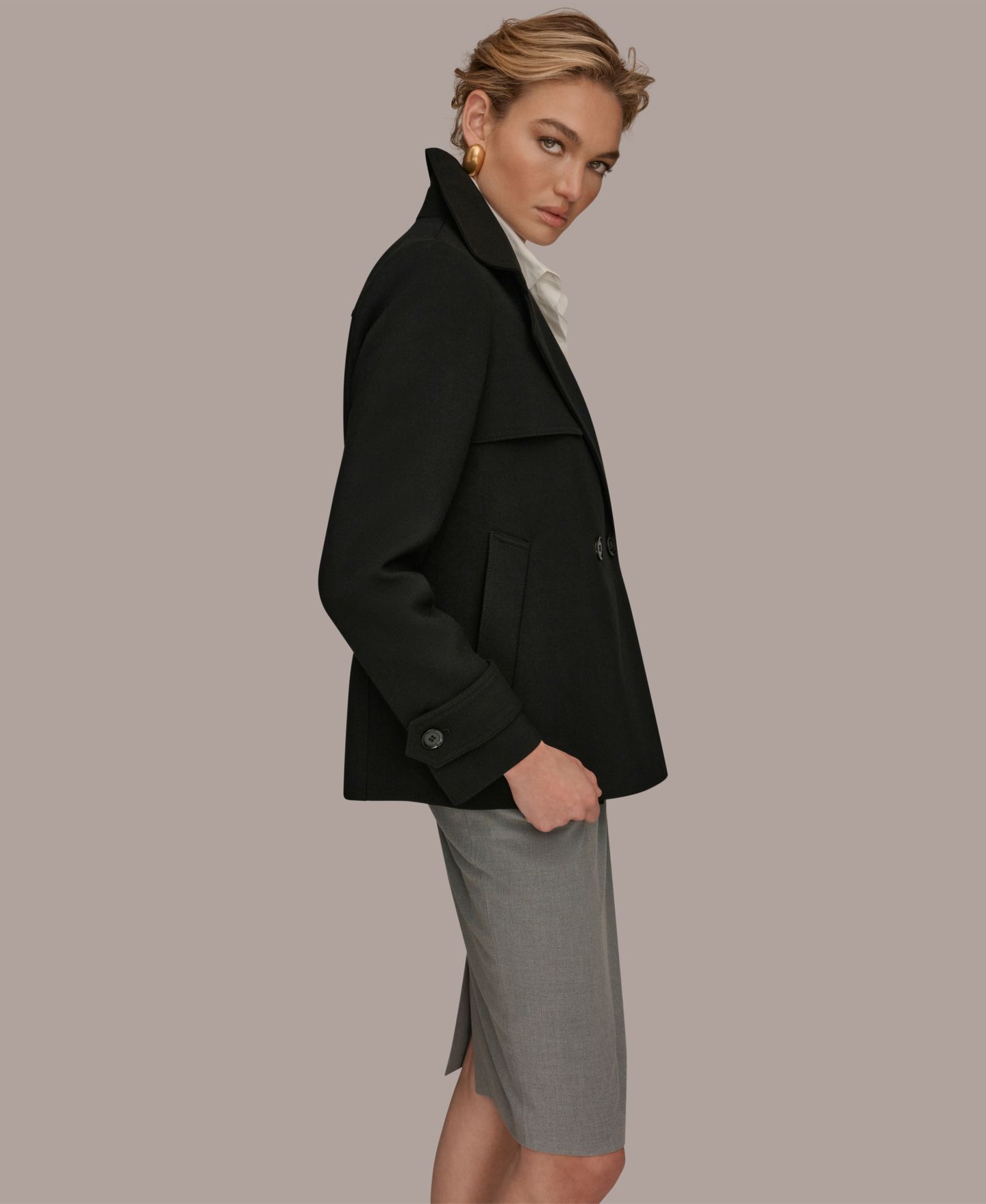 Женское пальто Donna Karan New York Short Crepe Notch Collar Trench, цвет: Чёрный — фото 3