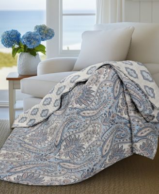 Kasey Damask Reversible Quilted Throw, 50" x 60"