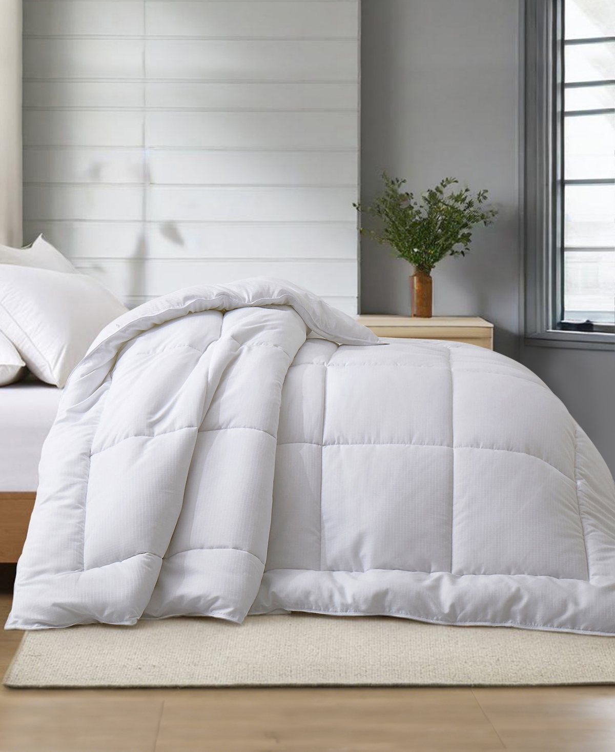 Unikome All Season Grid Quilted Luxury Comforter