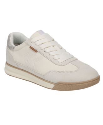 Women's Throwback Retro Lace-Up Sneakers