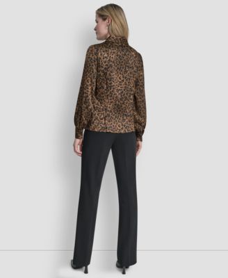 Women's Princess Seamed Long-Sleeve Blouse