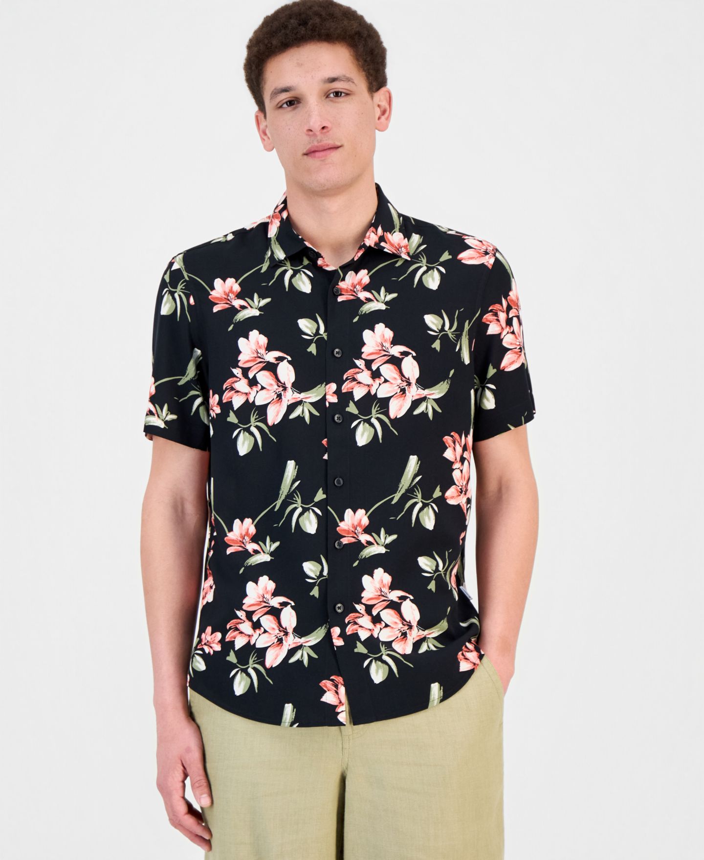 Мужская рубашка Cubavera Floral Print Short-Sleeve, цвет: Угольно-чёрный — фото 1