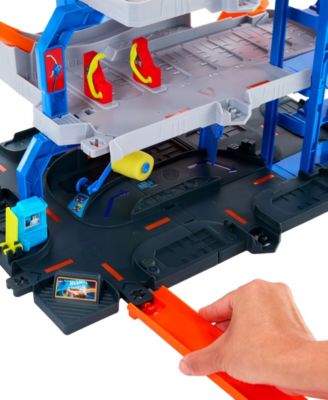 Mega Loop Garage Playset