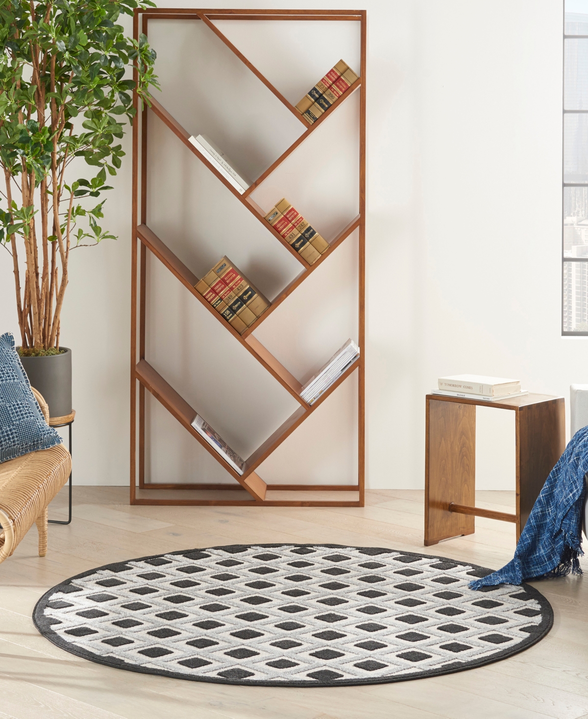 Nourison Home Aloha ALH26 4' x Round Outdoor Area Rug