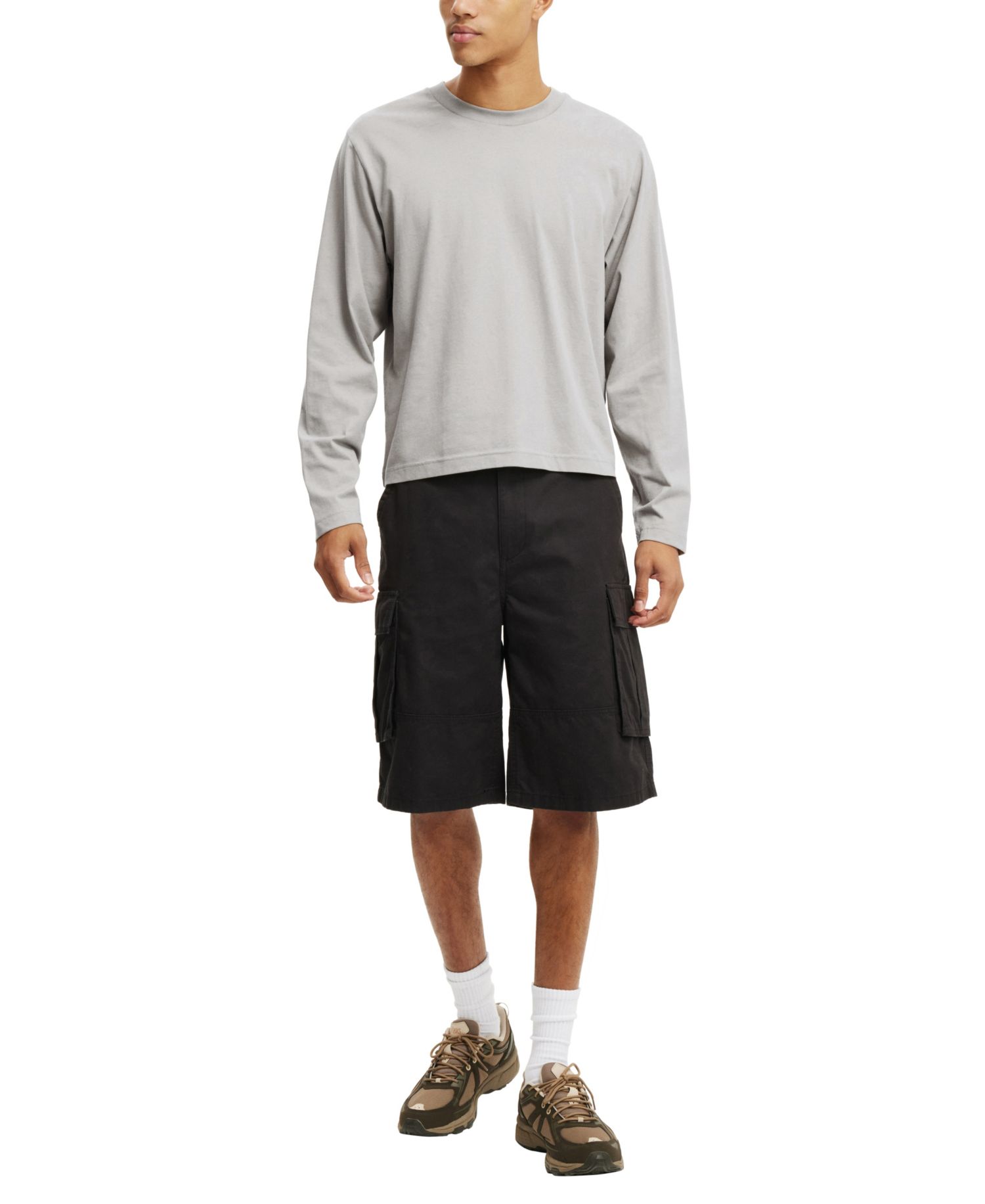 Men's Cropped Fit Long Sleeve T-Shirt