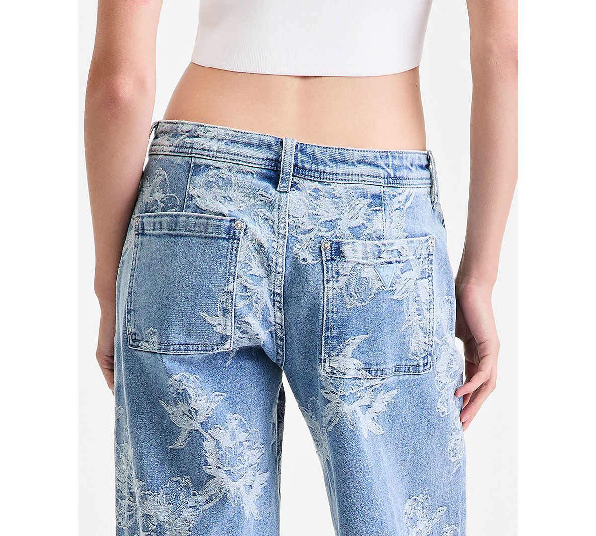 GUESS Women's Zoya Wide-Leg Printed Crop Jeans view 6 — MAYCSS fashion products