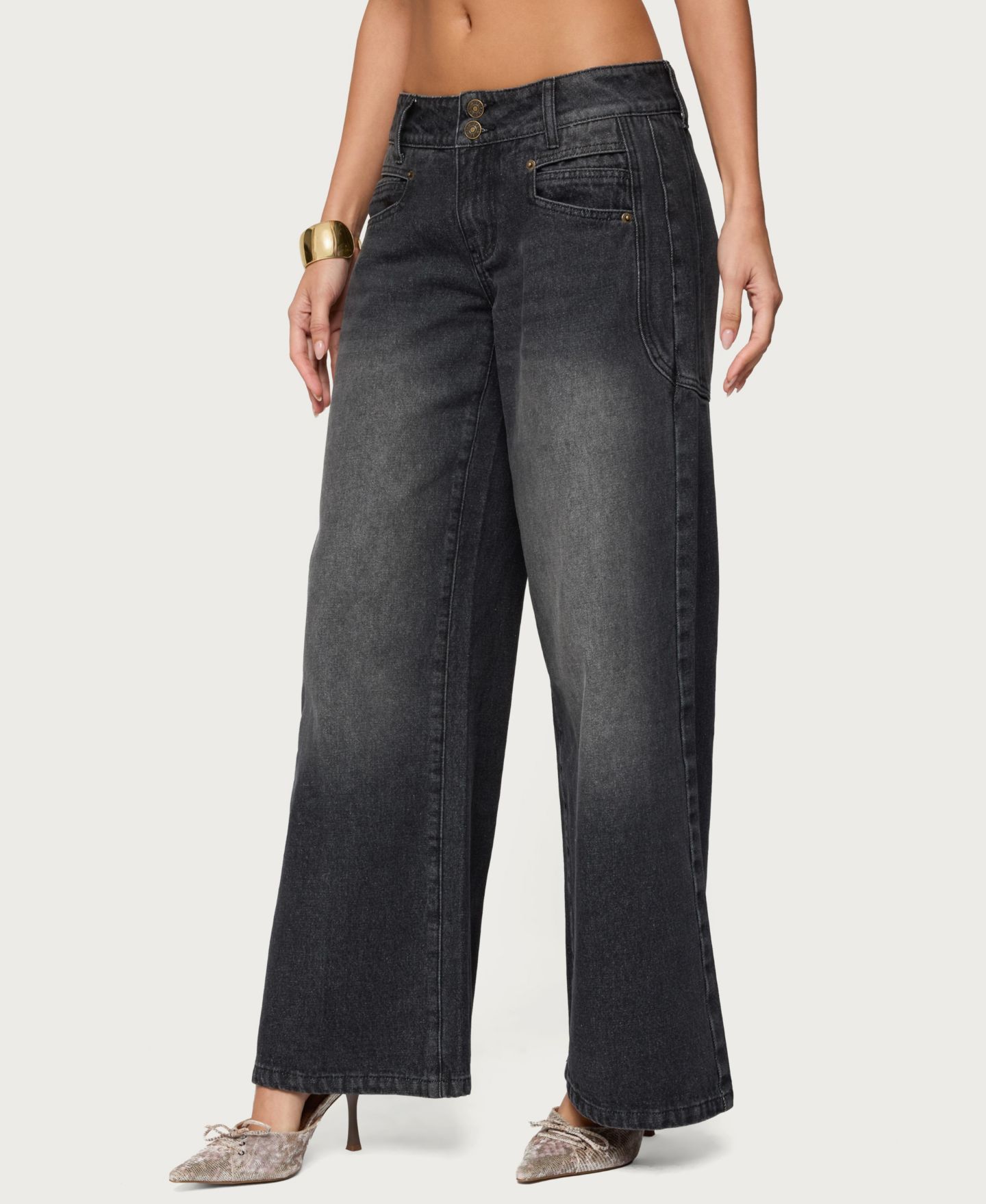 Женские джинсы Edikted Charlize Stitched Washed Low Rise Baggy, цвет: Чёрный потёртый — фото 4