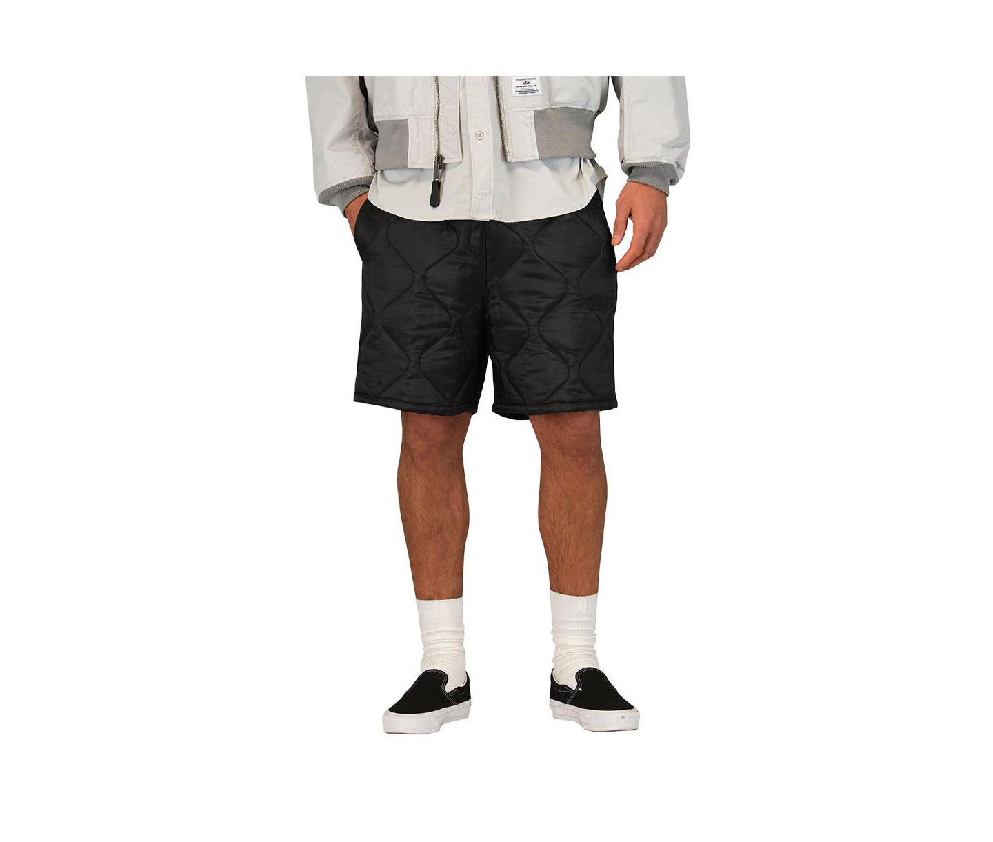 Мужские шорты Alpha Industries Relaxed Quilted Short, цвет: Чёрный — фото 1