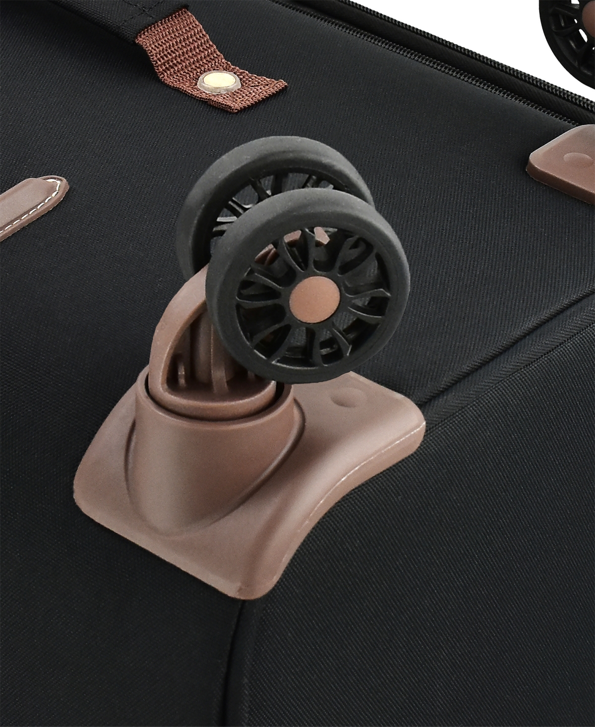 London Fog Nottingham Small Carry-On Softside Expandable Spinner