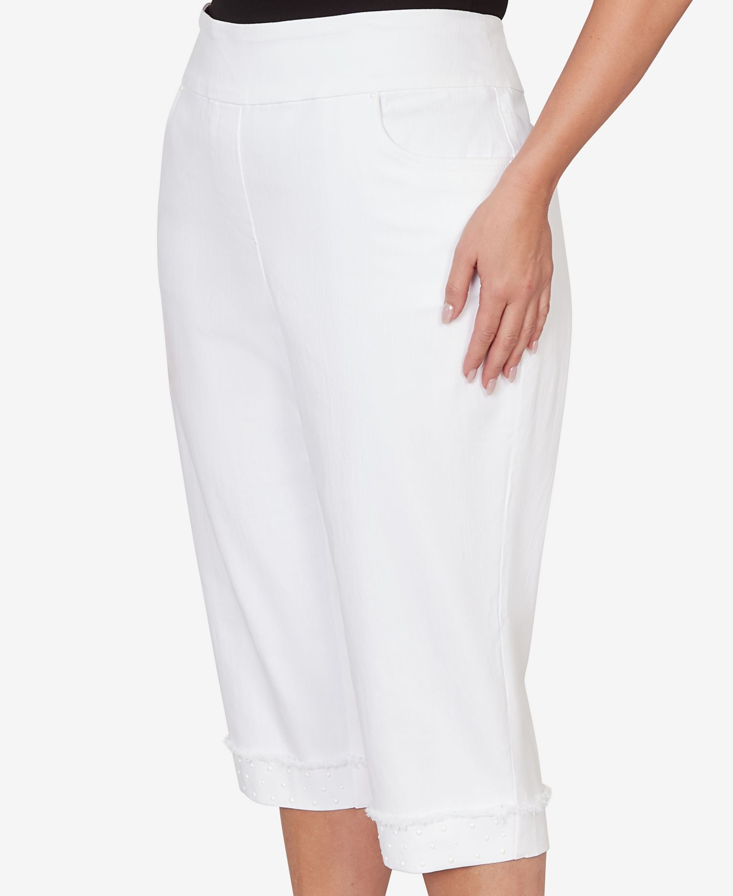 Plus Size Port Side Pearl Denim Super Stretch Capri Pants