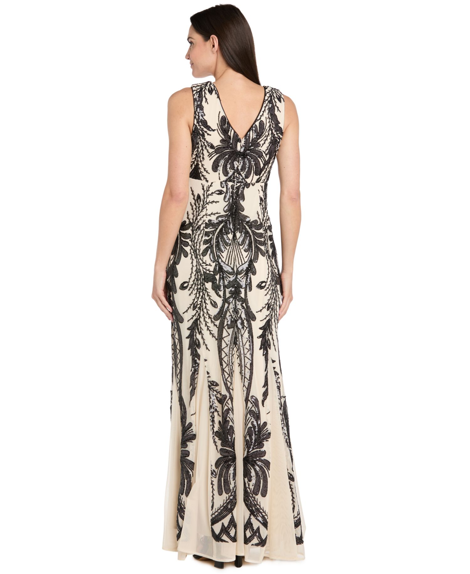 Women's Night At The Opera Embroidered-Sequin Sweetheart Gown