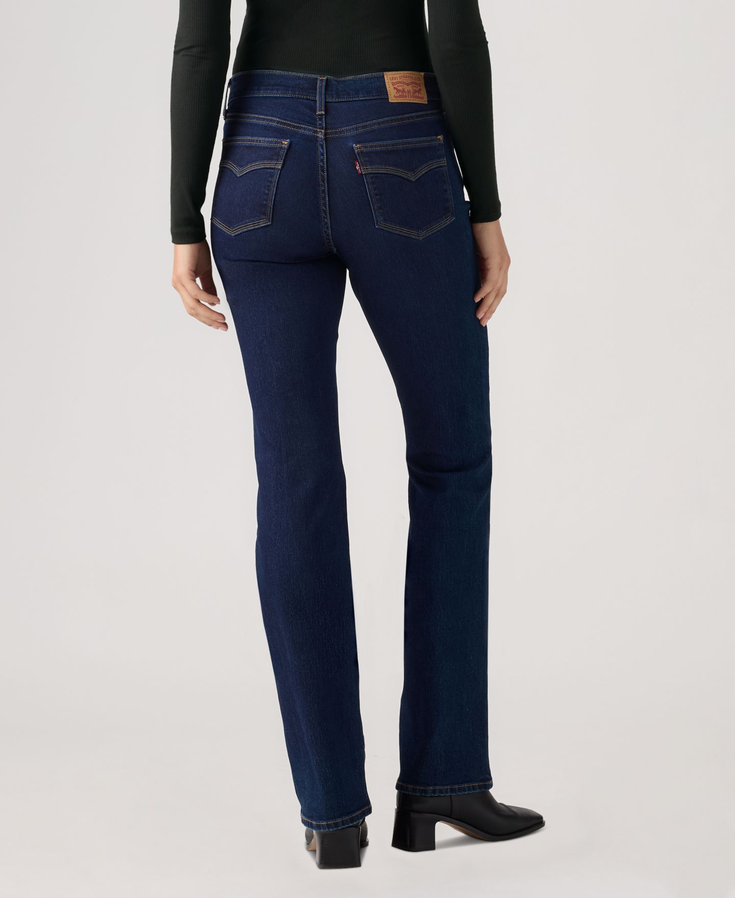 Женские джинсы Levi's Vintage Classic Bootcut, цвет: Outside The Screen — фото 4