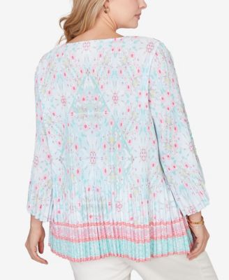 Plus Size Pleated Tapestry Print Bell Sleeve Blouse